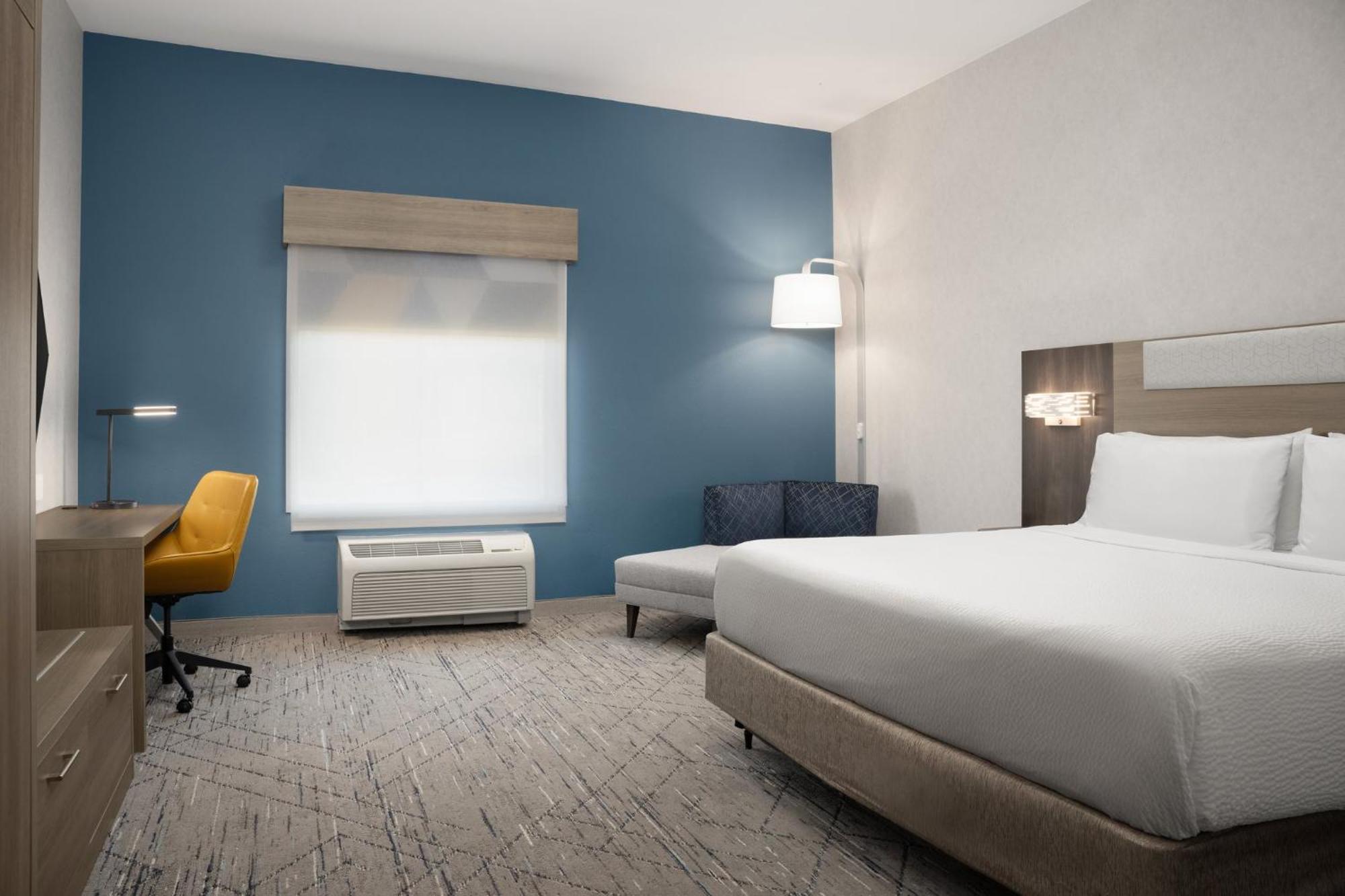 Holiday Inn Express & Suites Alexandria - Fort Belvoir By Ihg Bagian luar foto