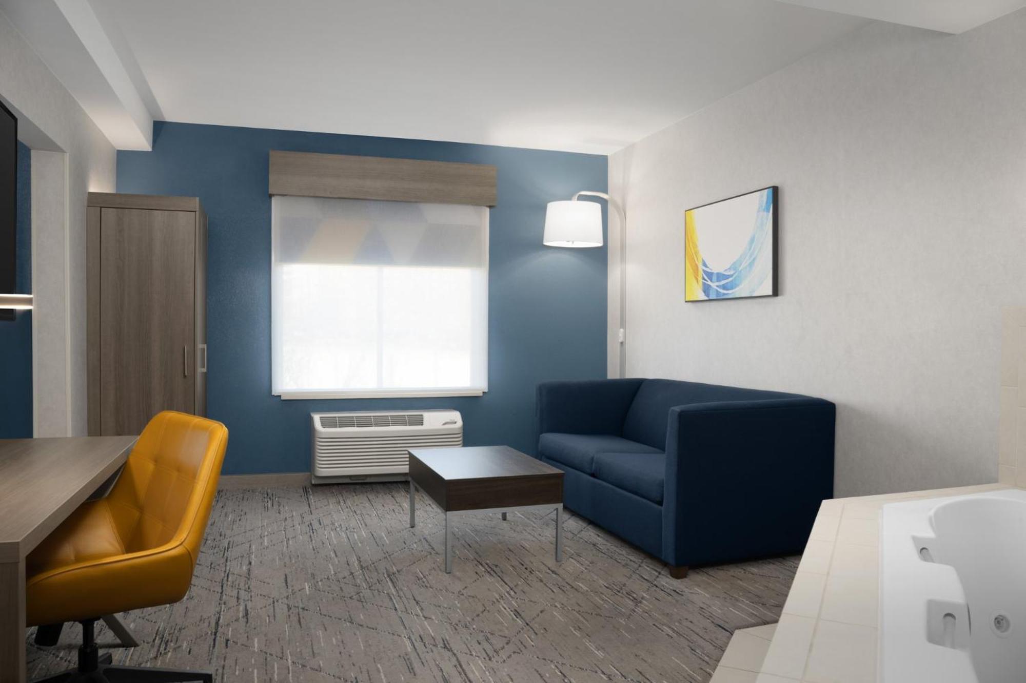 Holiday Inn Express & Suites Alexandria - Fort Belvoir By Ihg Bagian luar foto