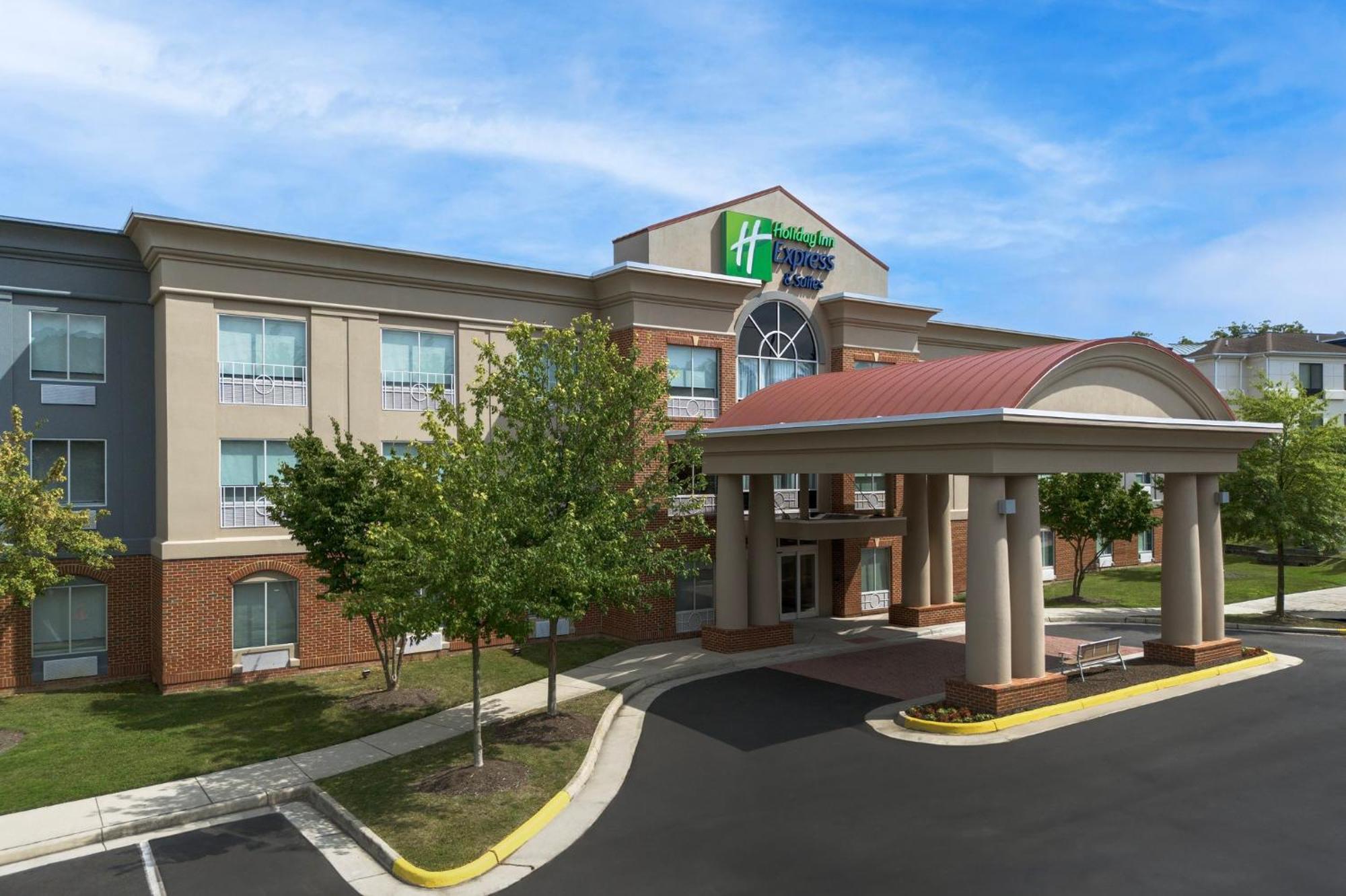 Holiday Inn Express & Suites Alexandria - Fort Belvoir By Ihg Bagian luar foto